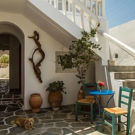 Alexandra & - Mykonos Port