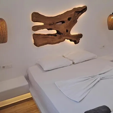 Alexandra Mykonos Port Hotel *