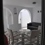 Alexandra & - Mykonos Port