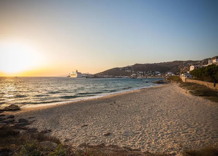 Alexandra Suites & Rooms - Mykonos Port Hotel