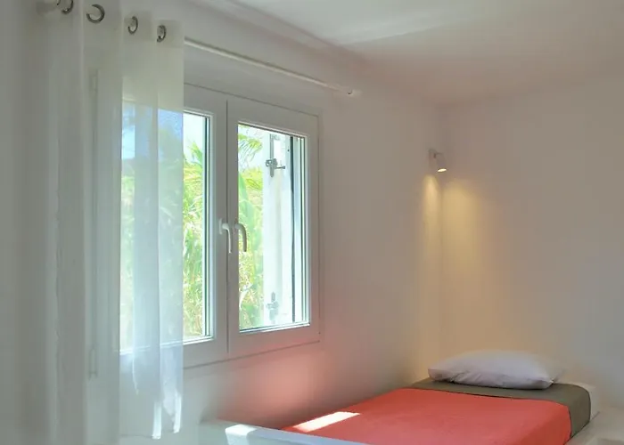 Alexandra Suites & Rooms - Mykonos Port Hotel