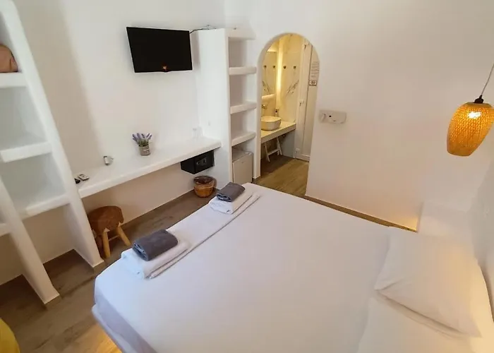 Alexandra Suites & Rooms - Mykonos Port