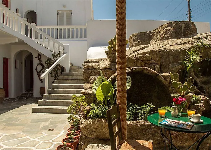 Alexandra Suites & Rooms - Mykonos Port *