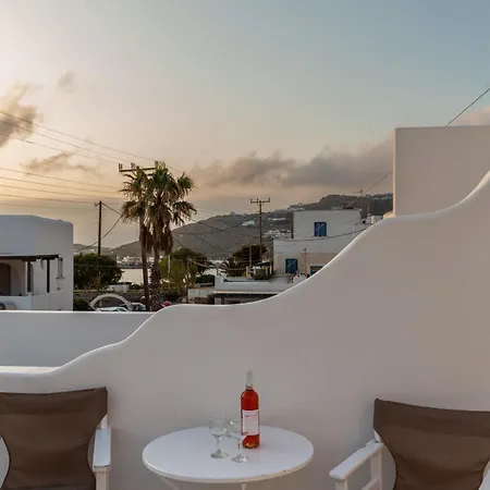 Alexandra & - Mykonos Port